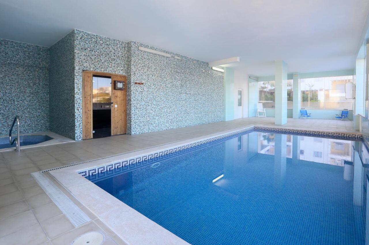 3 Bedroom Apartment With Indoor Pool Central 라고스 외부 사진
