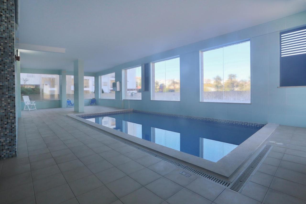 3 Bedroom Apartment With Indoor Pool Central 라고스 외부 사진