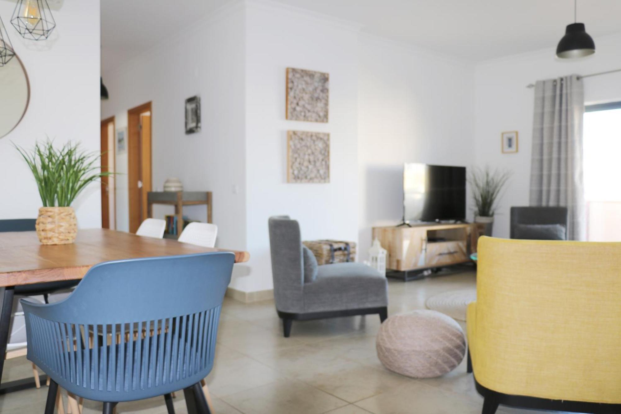 3 Bedroom Apartment With Indoor Pool Central 라고스 외부 사진