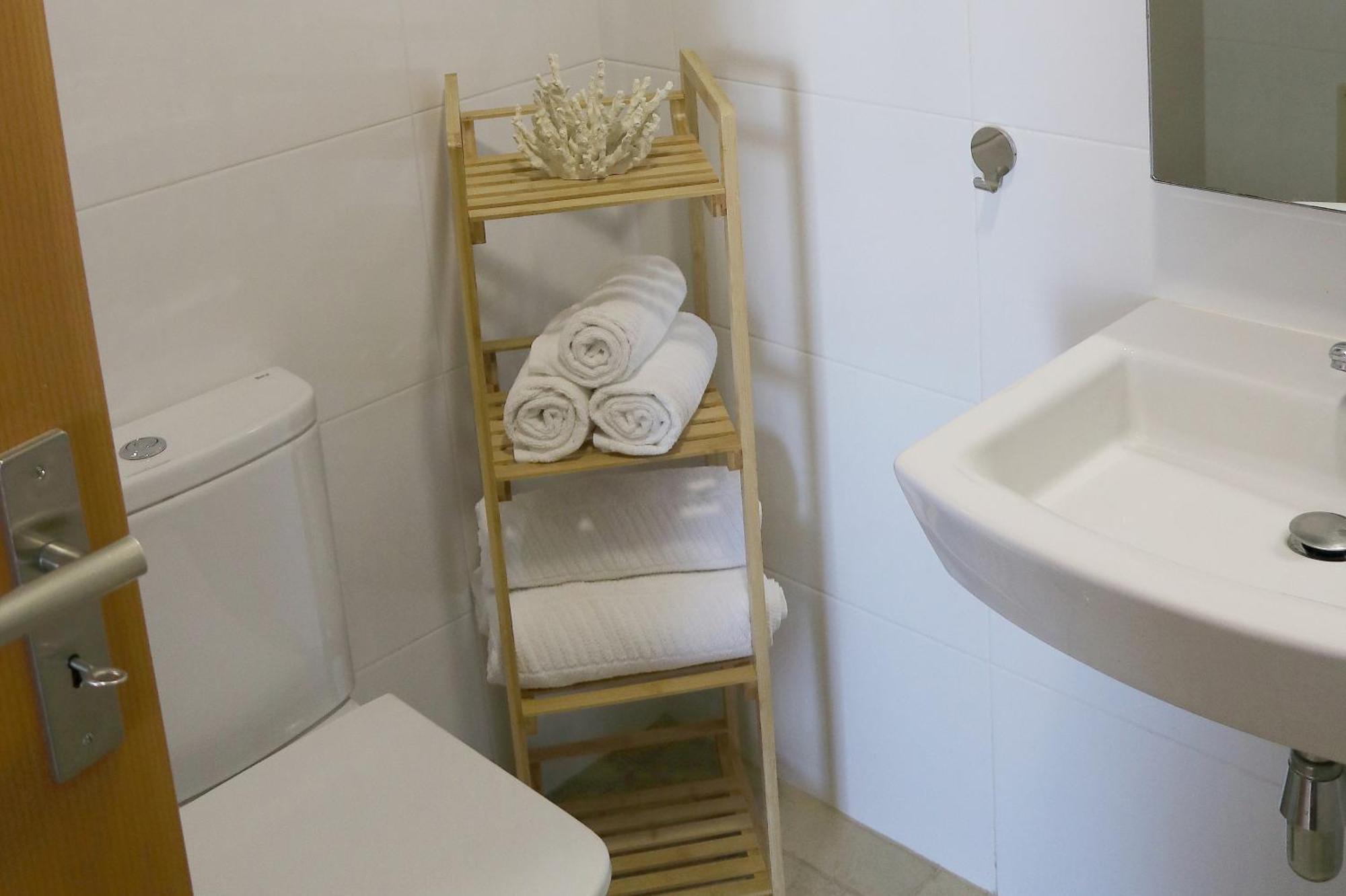 3 Bedroom Apartment With Indoor Pool Central 라고스 외부 사진