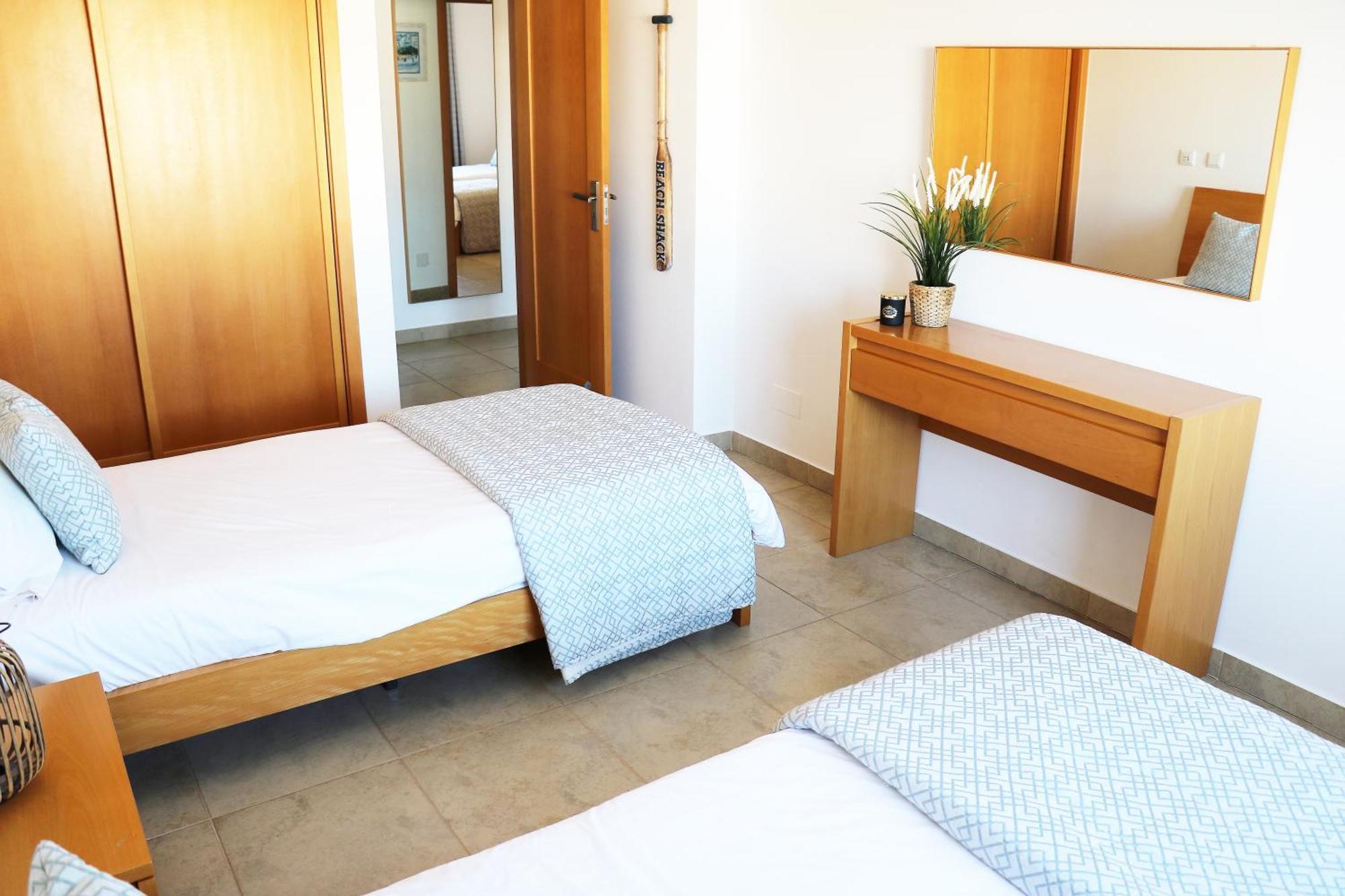3 Bedroom Apartment With Indoor Pool Central 라고스 외부 사진